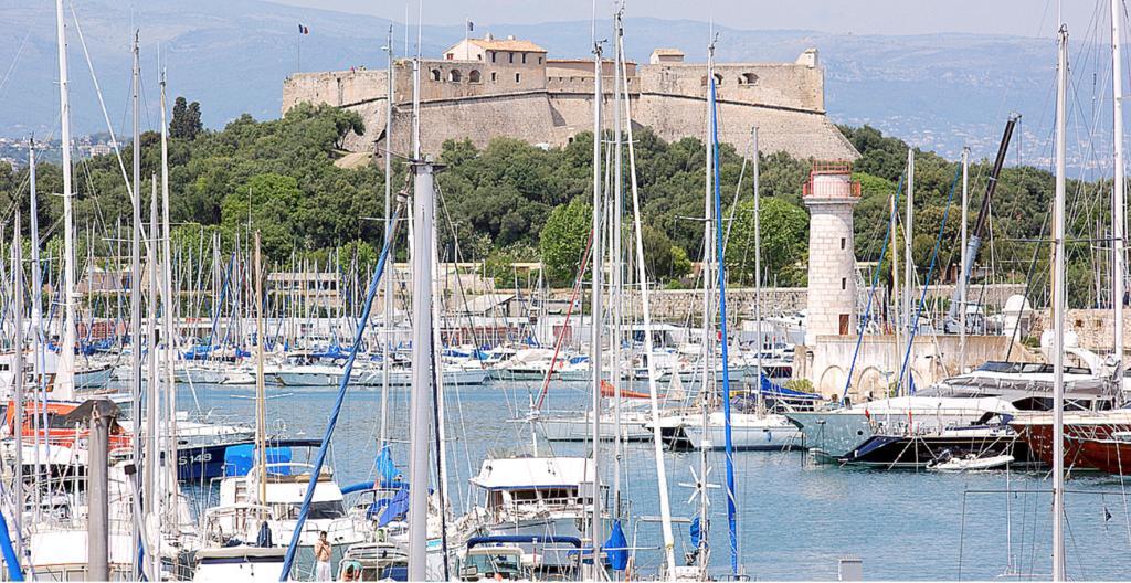 Lou Couquet Lägenhet Antibes Exteriör bild