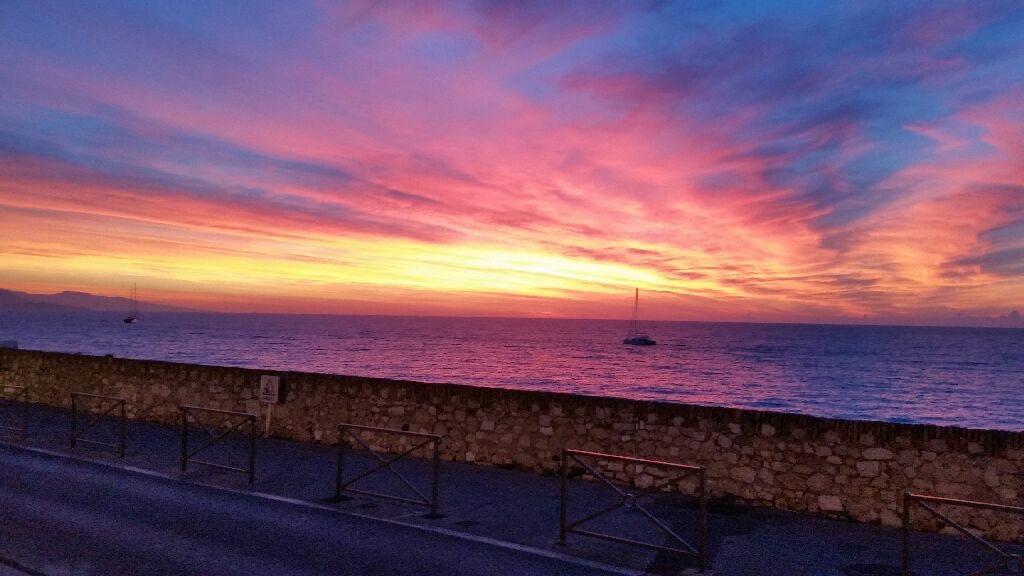Lou Couquet Lägenhet Antibes Exteriör bild